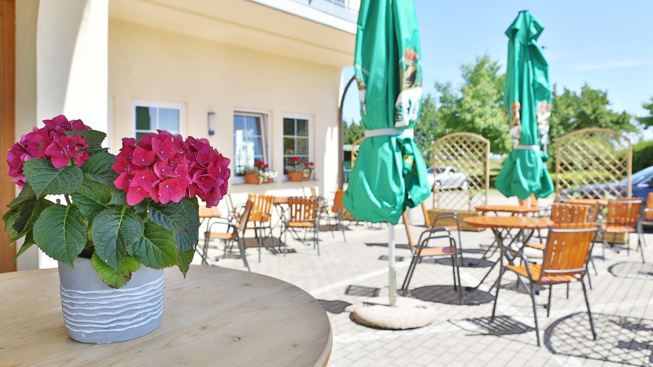 Hotel Alznauer Hof Gomaringen Kültér fotó